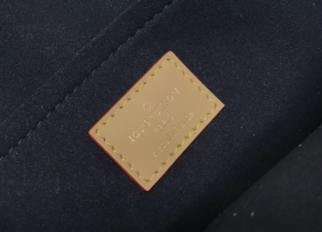 Рюкзак Louis Vuitton Alma Nicolas Ghesquiere