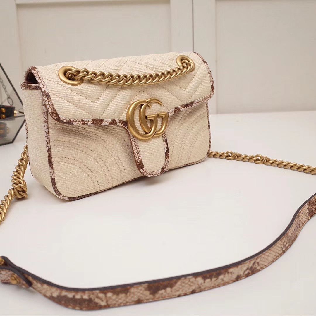 Gucci Marmont GG 22 cm