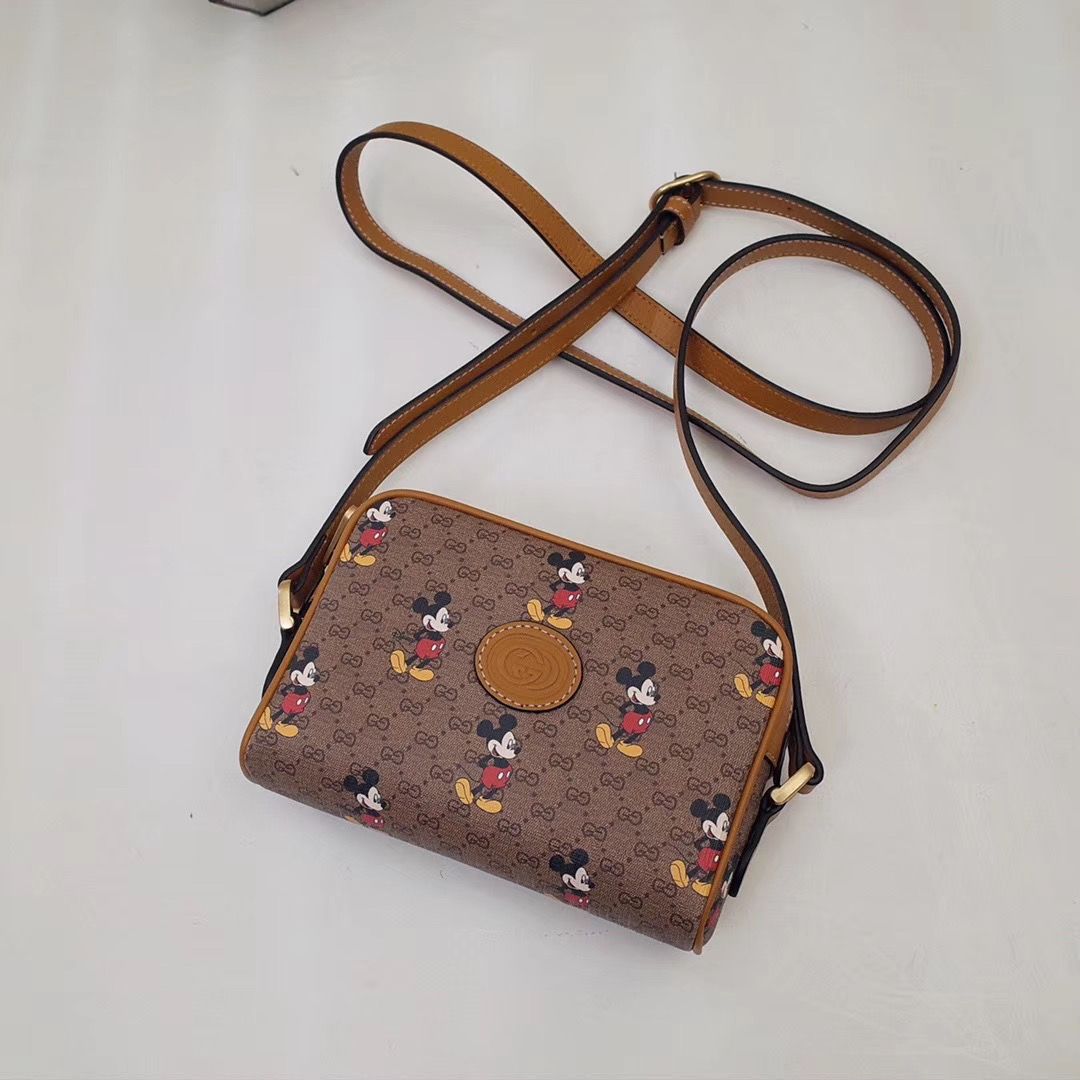 Сумка клатч Gucci Disney
