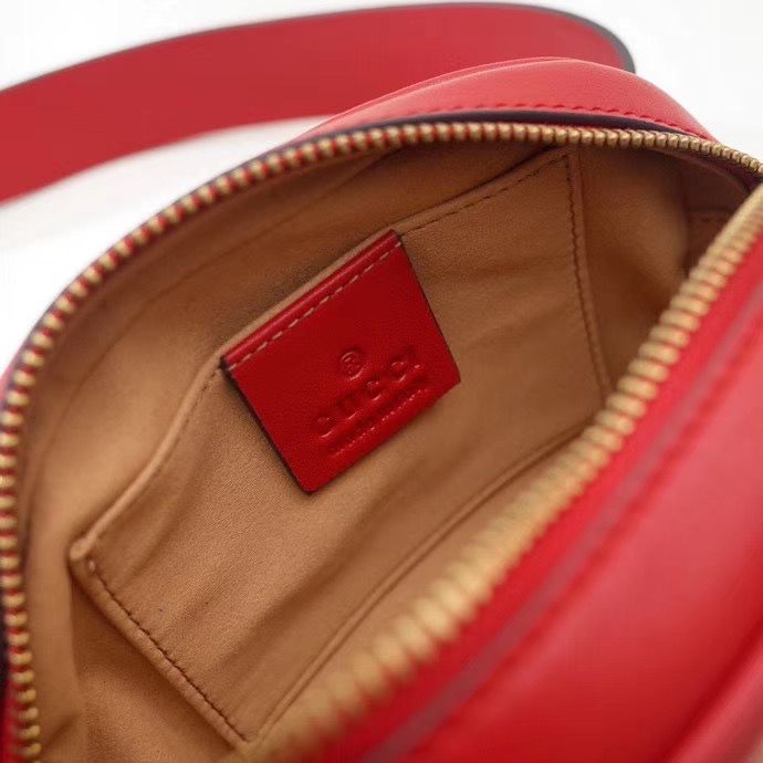 Поясная сумка Gucci Marmont GG