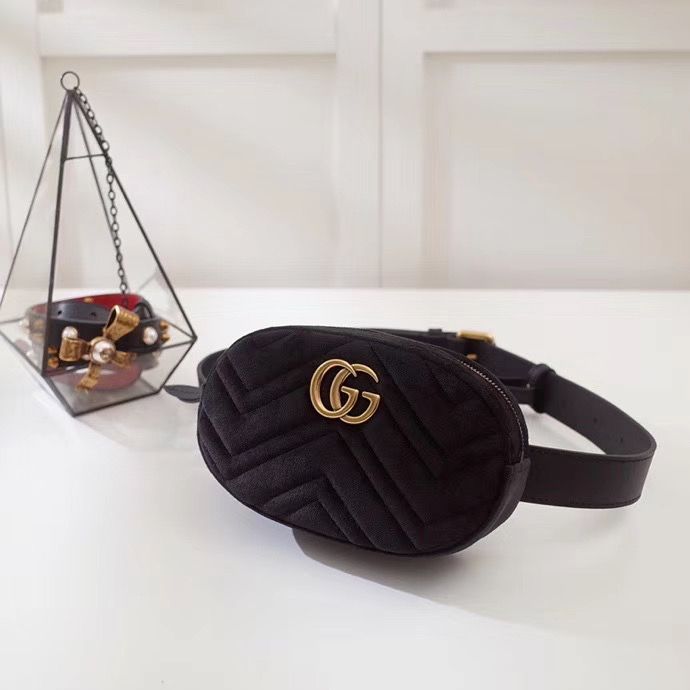 Поясная сумка Gucci Marmont GG