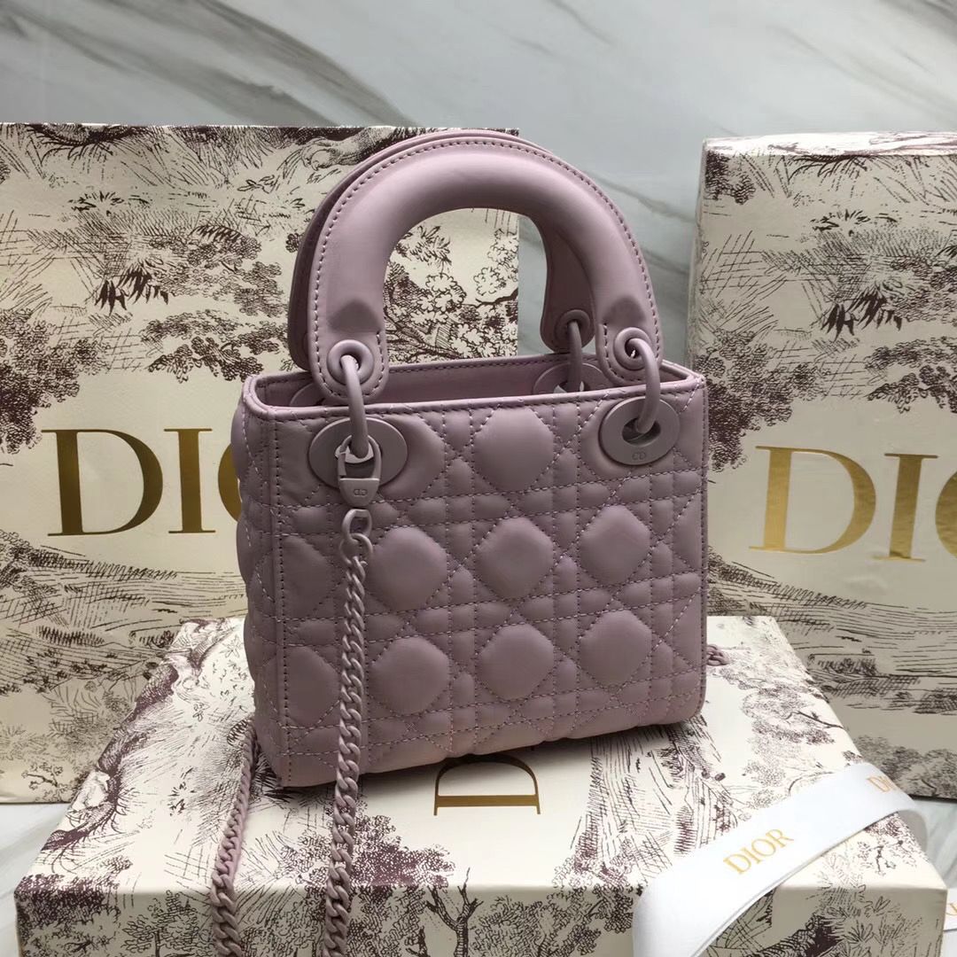 Lady Dior Mini 17 cm