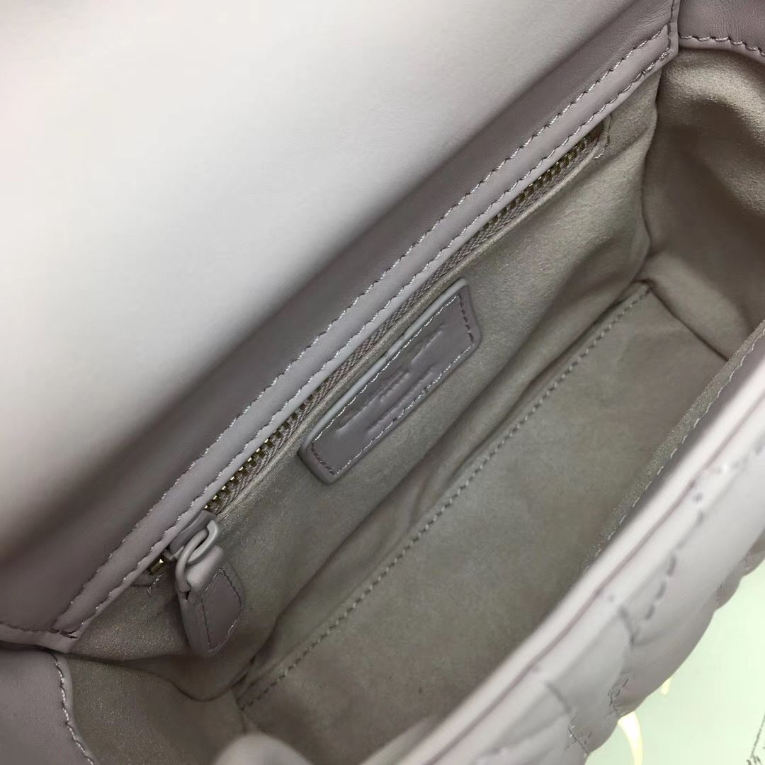 Lady Dior Mini 17 cm