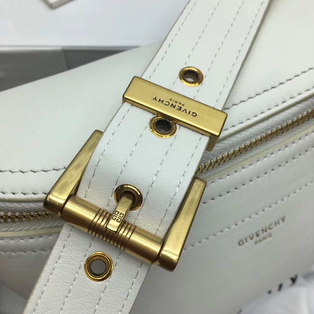 Поясная сумка Givenchy Whip