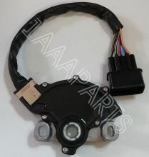 MR263257 ДАТЧИК ПОЛОЖЕНИЯ РЫЧАГА АКПП MITSUBISHI L200