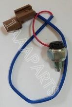 MR580154 Датчик раздаточной коробки  MITSUBISHI PAJERO III/IV