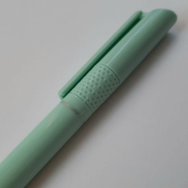 Антибактериальная ручка Twisty SafeTouch зеленая