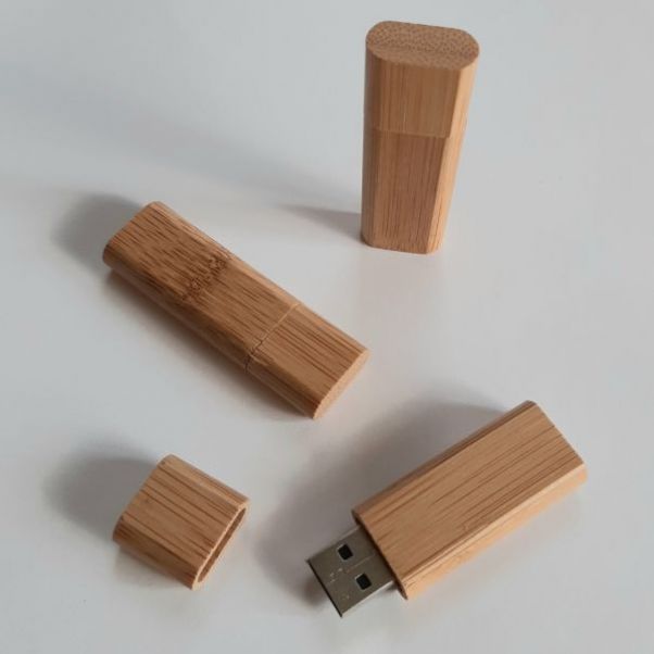 Флешка Bamboo 8 Gb