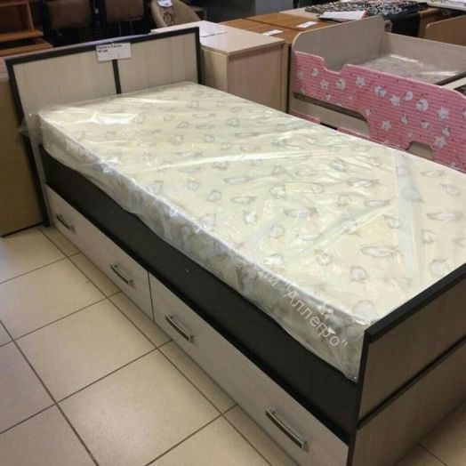 Кровать "Сакура" с ящиками 900*2000