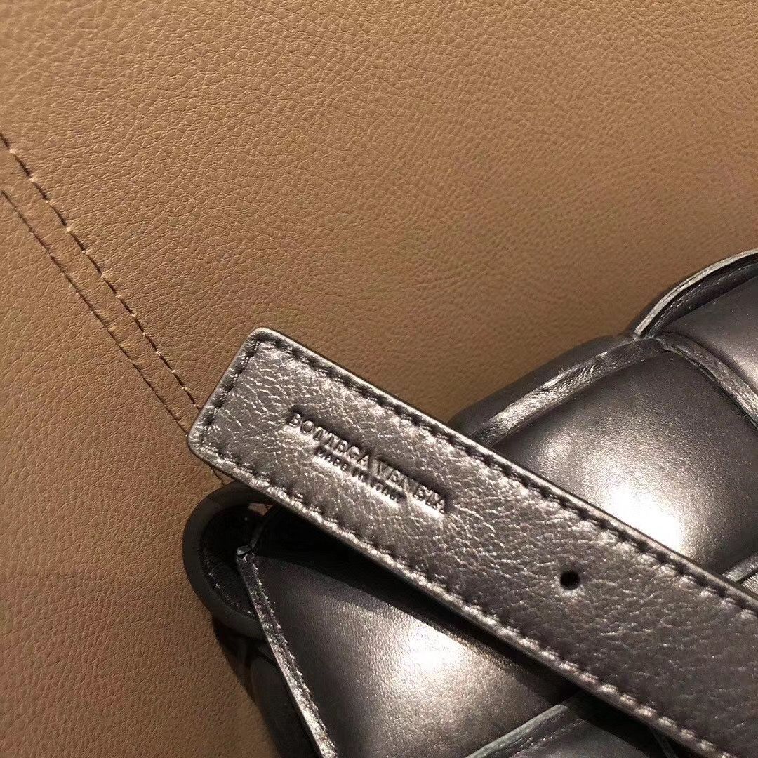 Bottega Veneta Cassette