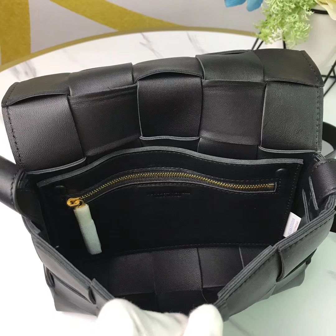 Bottega Veneta Cassette