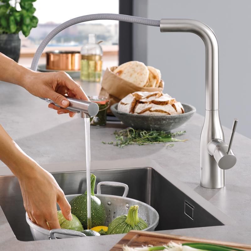 Смеситель Grohe Essence New для кухни 30270DC0 ФОТО