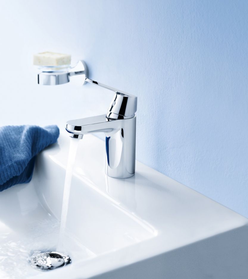 Смеситель Grohe Eurosmart Cosmopolitan для раковины 32824000 ФОТО