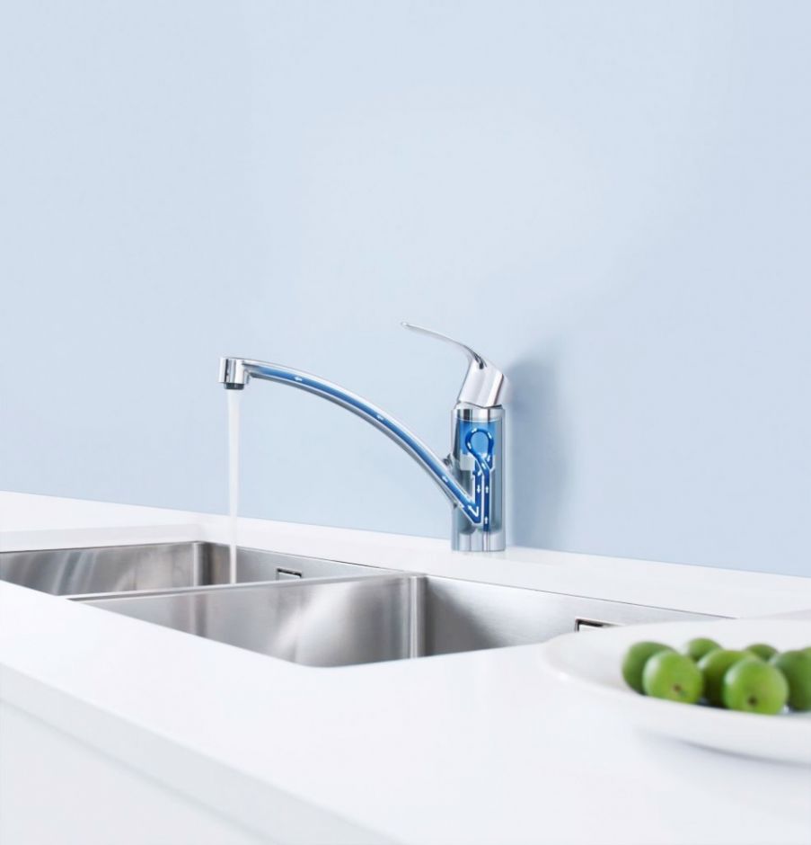 Смеситель Grohe Eurosmart New для кухни 30260002 ФОТО