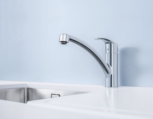 Смеситель Grohe Eurosmart New для кухни 30260002 схема 8