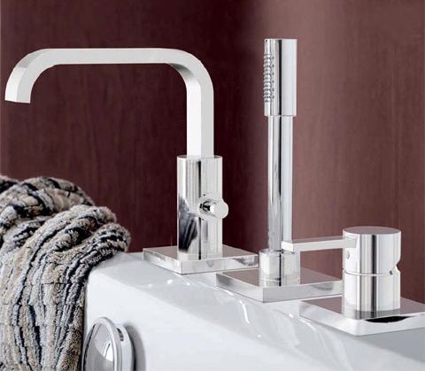 Смеситель Grohe Allure для ванны и душа 19316000 схема 4