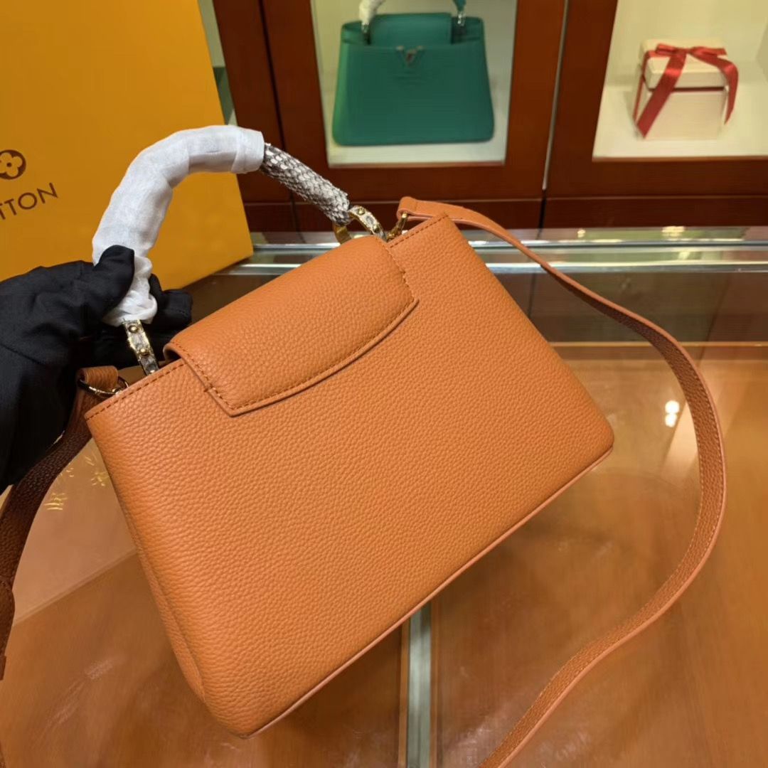 Louis Vuitton Cappucines 27 cm