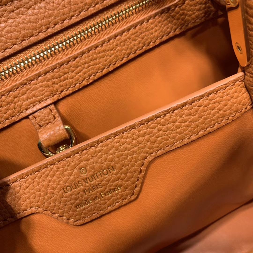 Louis Vuitton Cappucines 27 cm