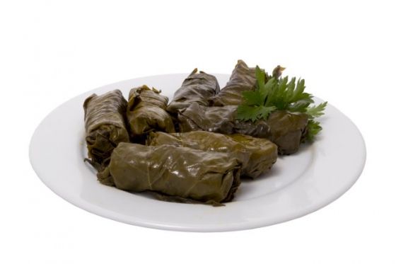 Долма с виноградными листьями