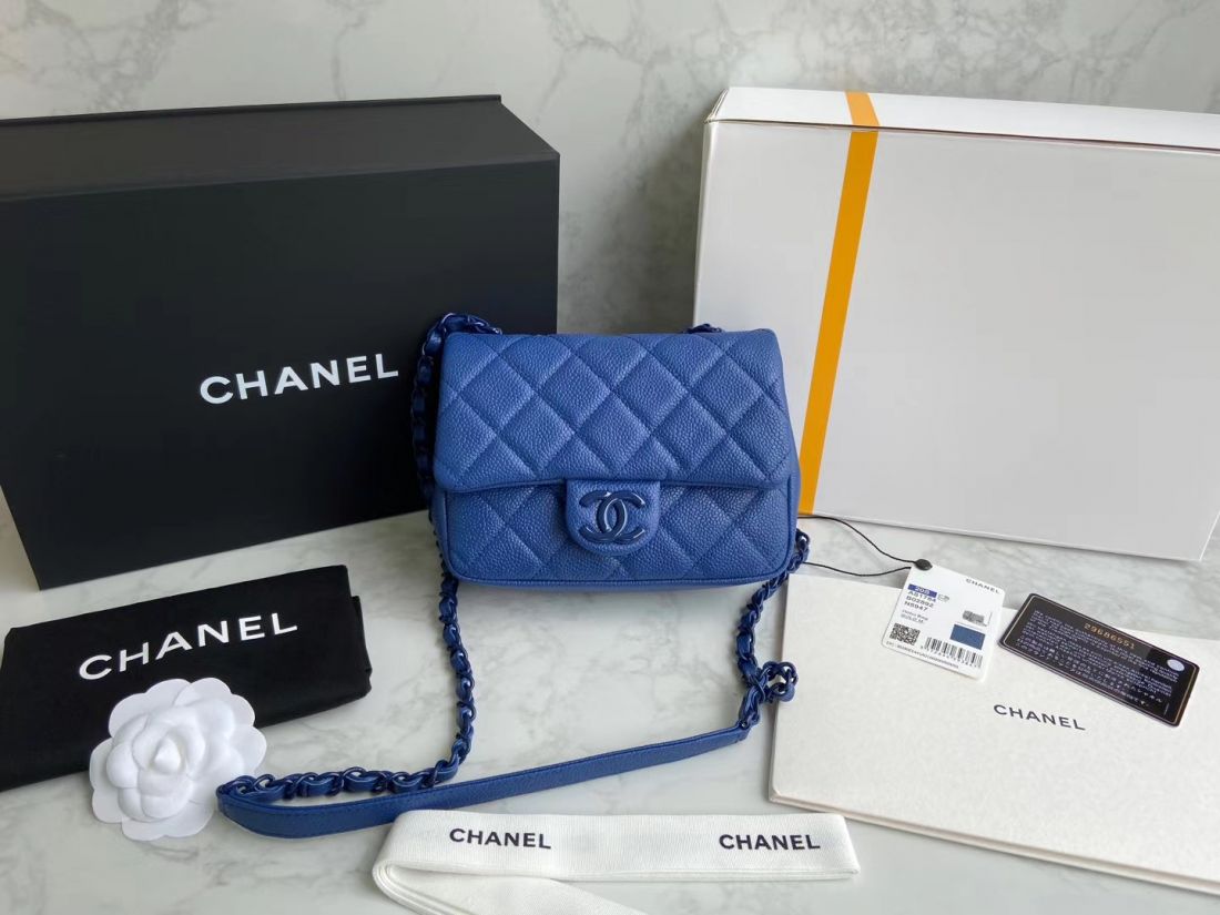 Shoulder Bag CHANEL  mini19 cm