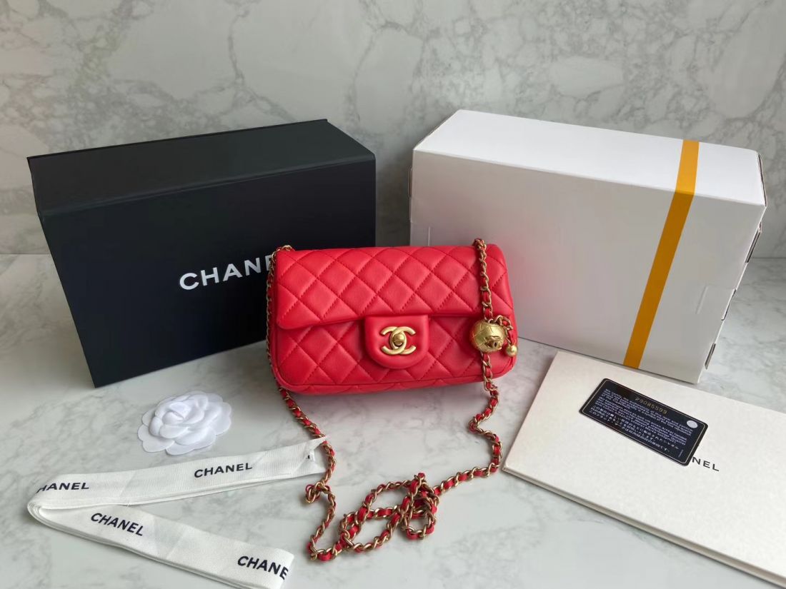 CHANEL Shoulder Flap Bag 20 cm