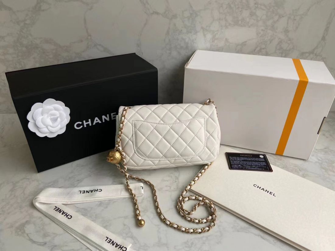 CHANEL Shoulder Flap Bag 20 cm
