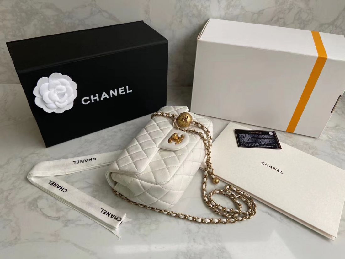 CHANEL Shoulder Flap Bag 20 cm