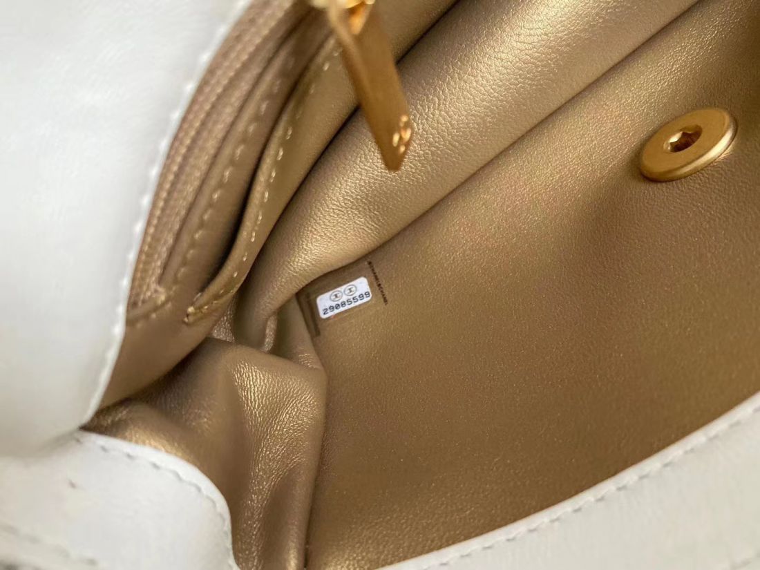 CHANEL Shoulder Flap Bag 20 cm