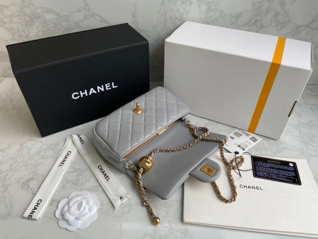 CHANEL Shoulder Flap Bag 20 cm