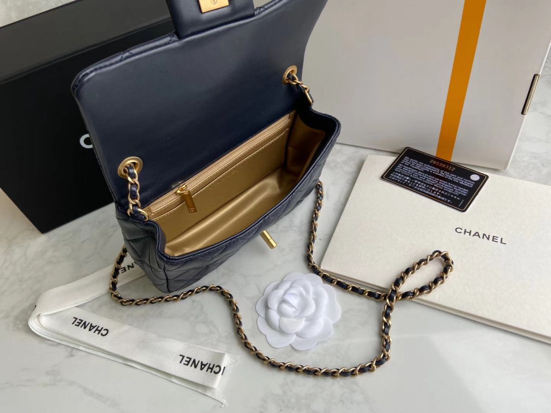 CHANEL Shoulder Flap Bag 20 cm