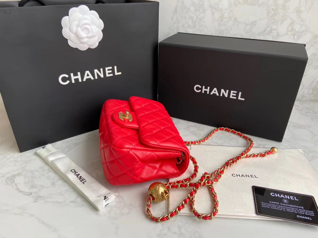 CHANEL Shoulder Flap Bag 18 cm