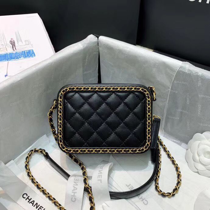 Клатч Chanel 19 cm