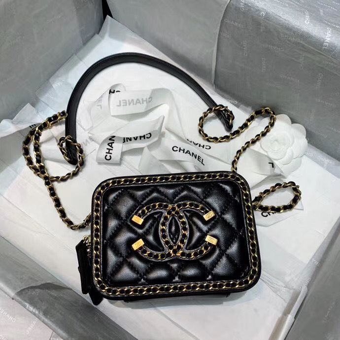 Клатч Chanel 19 cm