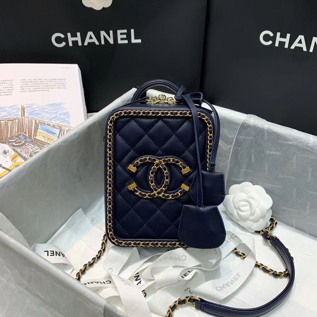 Клатч Chanel 19 cm