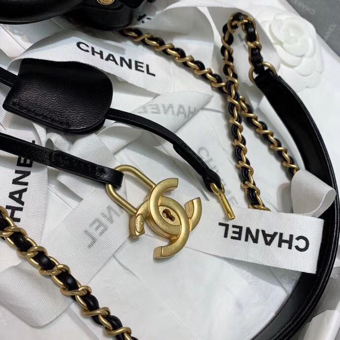 Клатч Chanel 19 cm