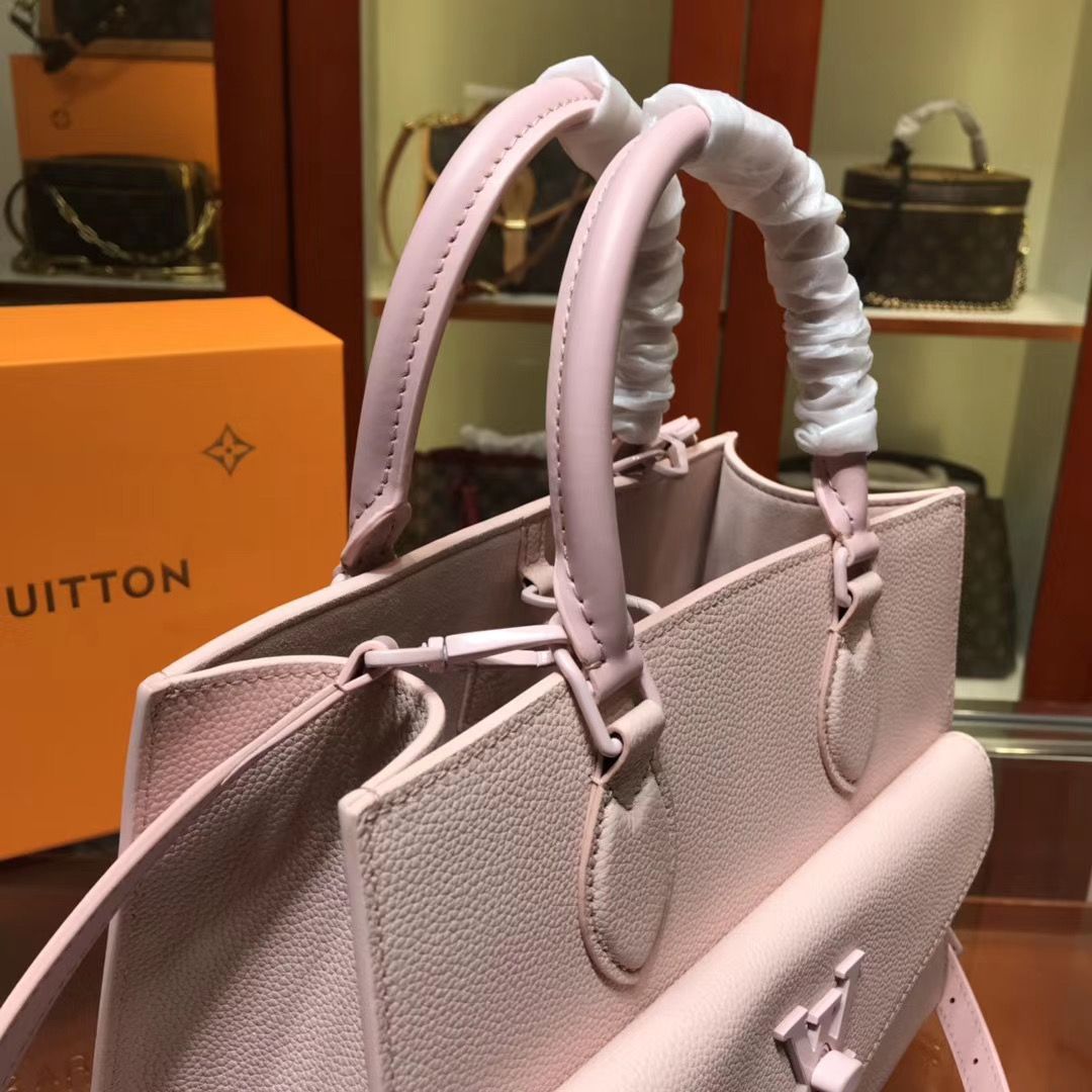 Louis Vuitton Lockme Tote