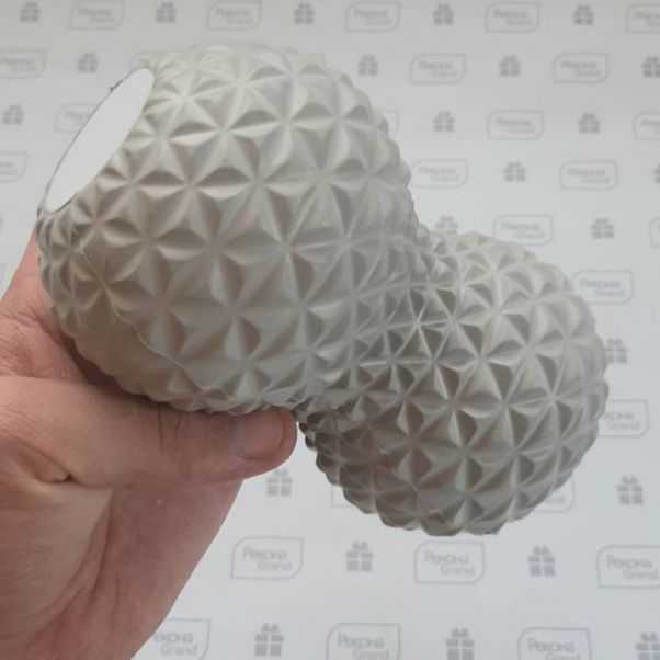 Массажер PEANUT серый