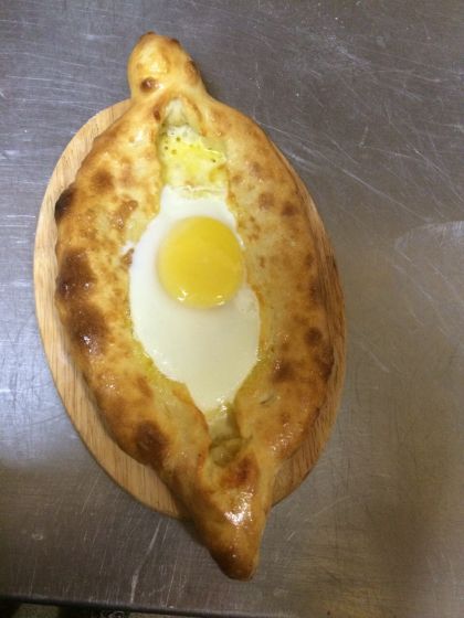 Хачапури по-аджарски