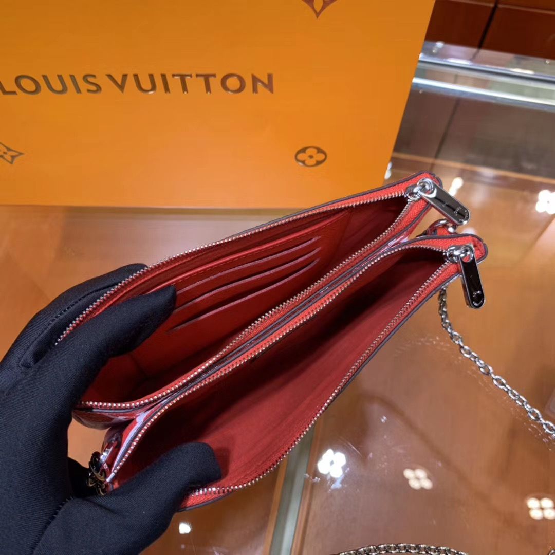 Louis Vuitton Escale Pochette Double Zip