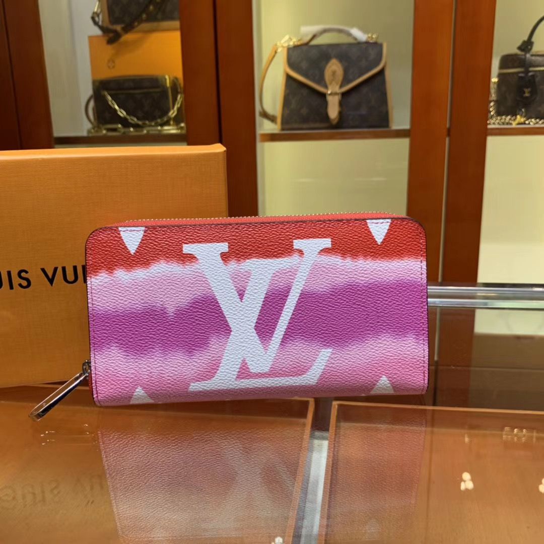 Кошелек Louis Vuitton Zippy