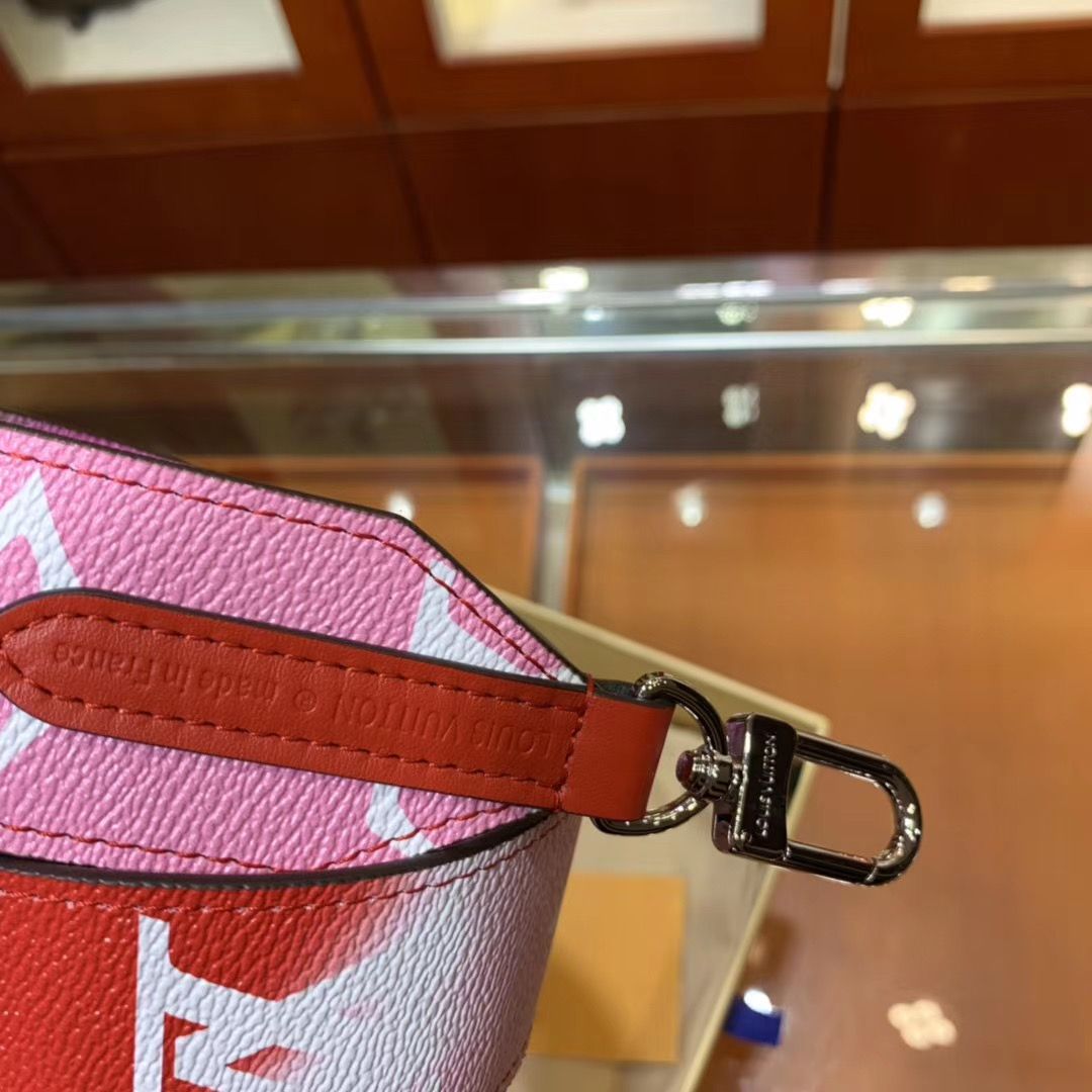 Плечевой ремешок Louis Vuitton