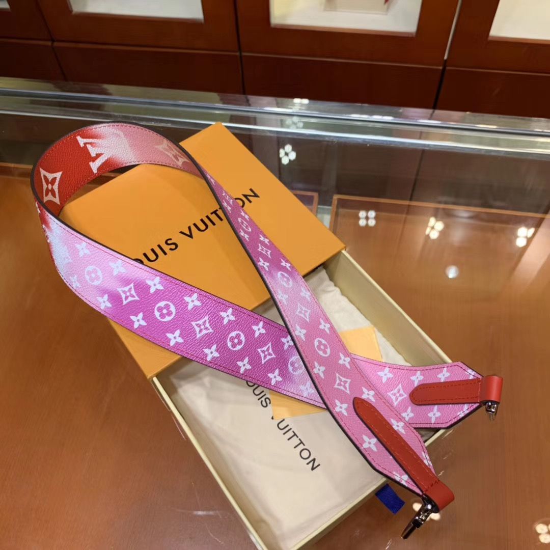 Плечевой ремешок Louis Vuitton