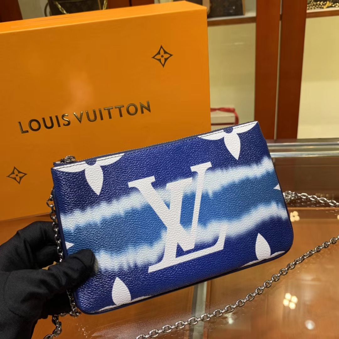 Louis Vuitton Escale Pochette