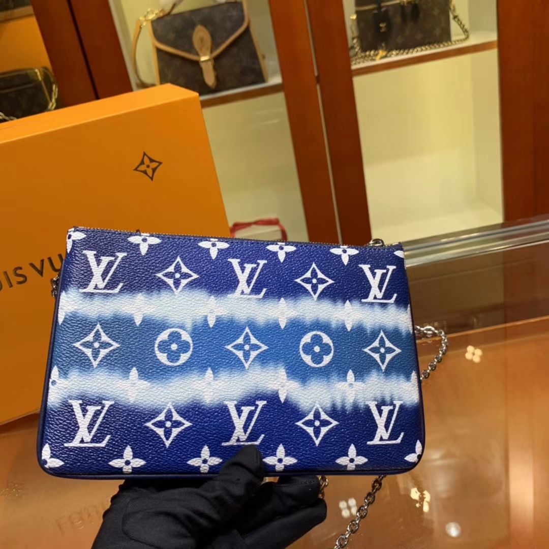 Louis Vuitton Escale Pochette