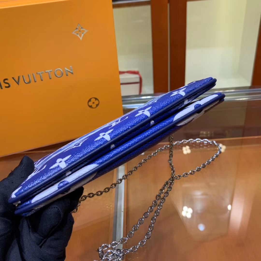 Louis Vuitton Escale Pochette