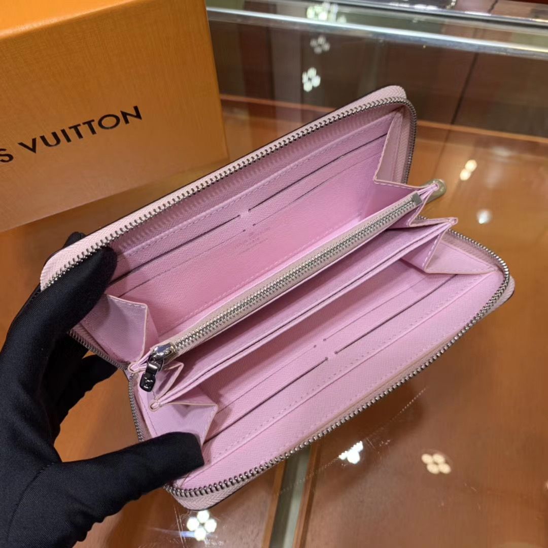 Кошелек Louis Vuitton Zippy