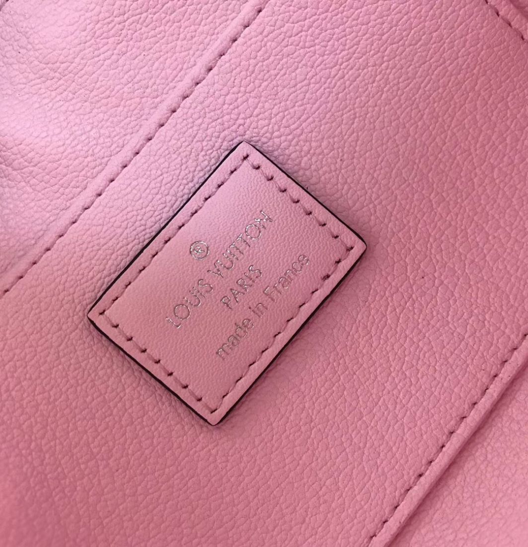 Косметичка Louis Vuitton