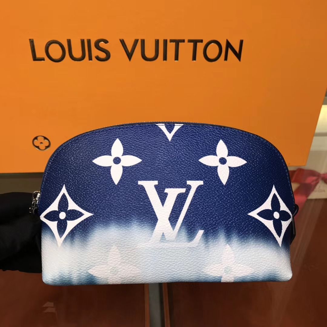 Косметичка Louis Vuitton