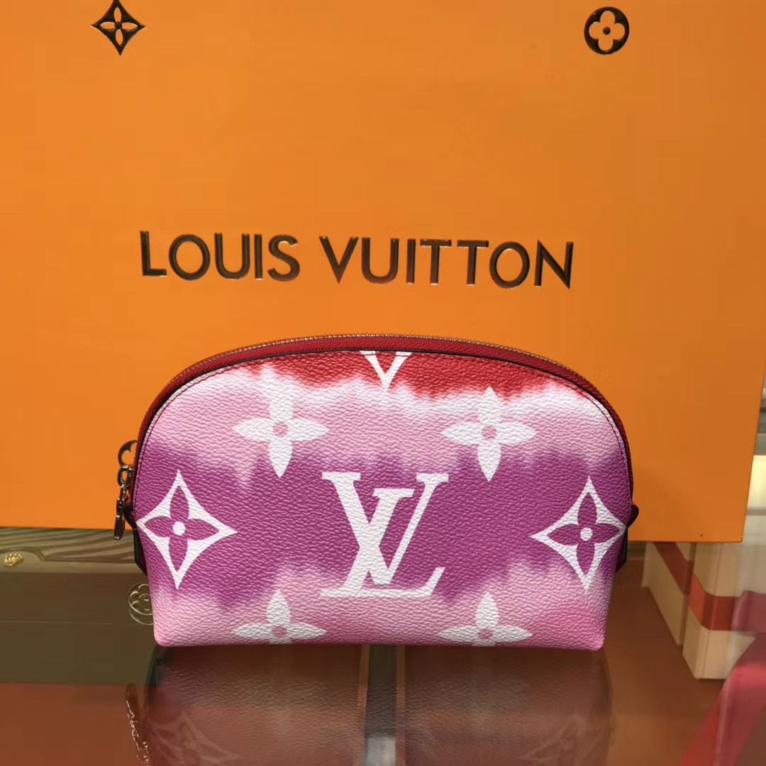 Косметичка Louis Vuitton