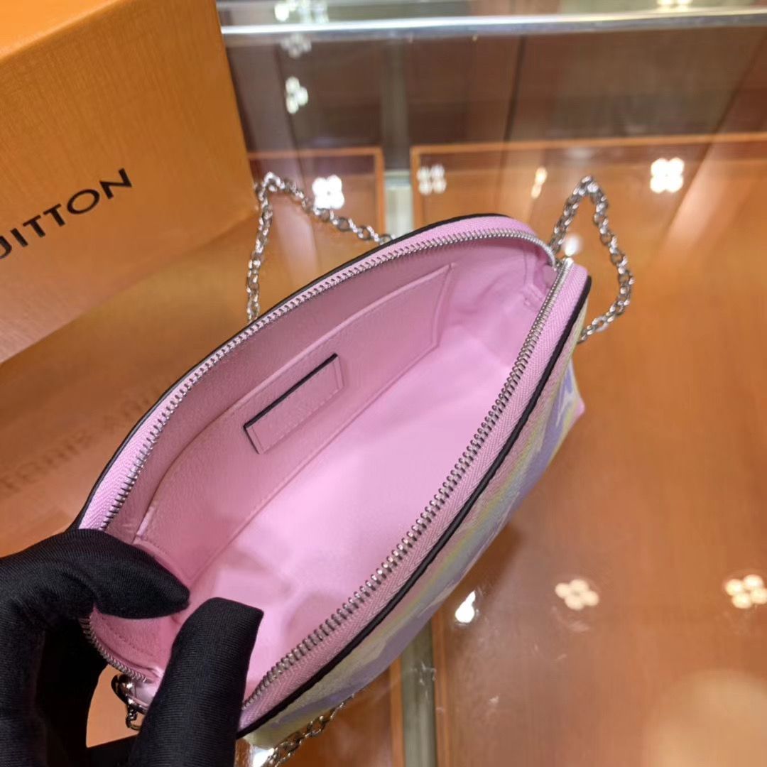 Косметичка Louis Vuitton Escale на цепочке